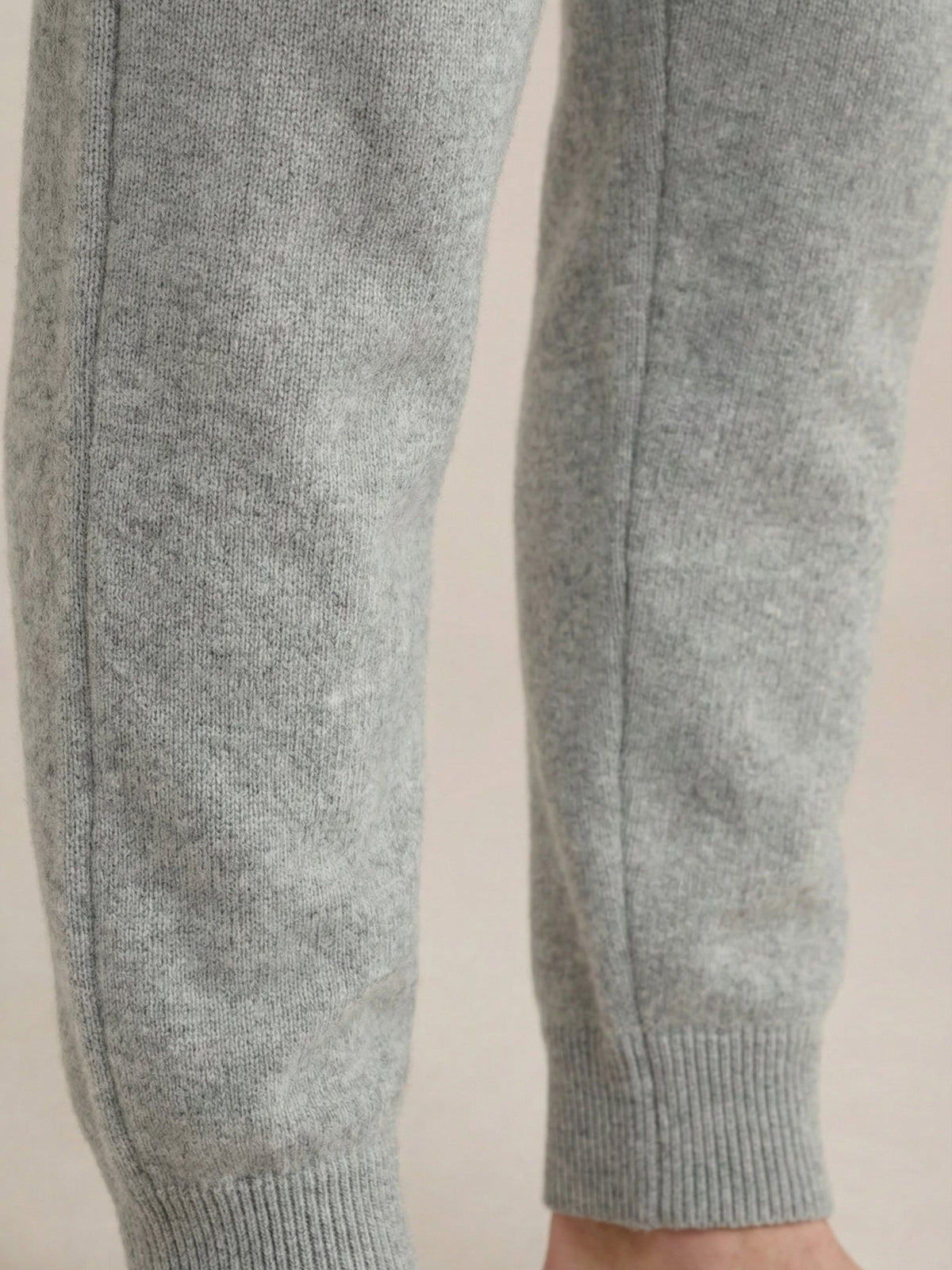 Noreli Signature Set Light Grey | Hooded Knit Set