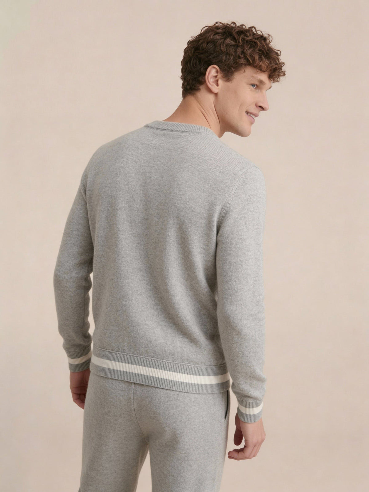 Nilo Signature Set Grey | Two-Piece Knit Set