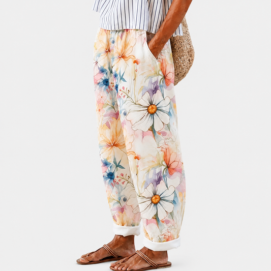 Pantalón con flores pastel