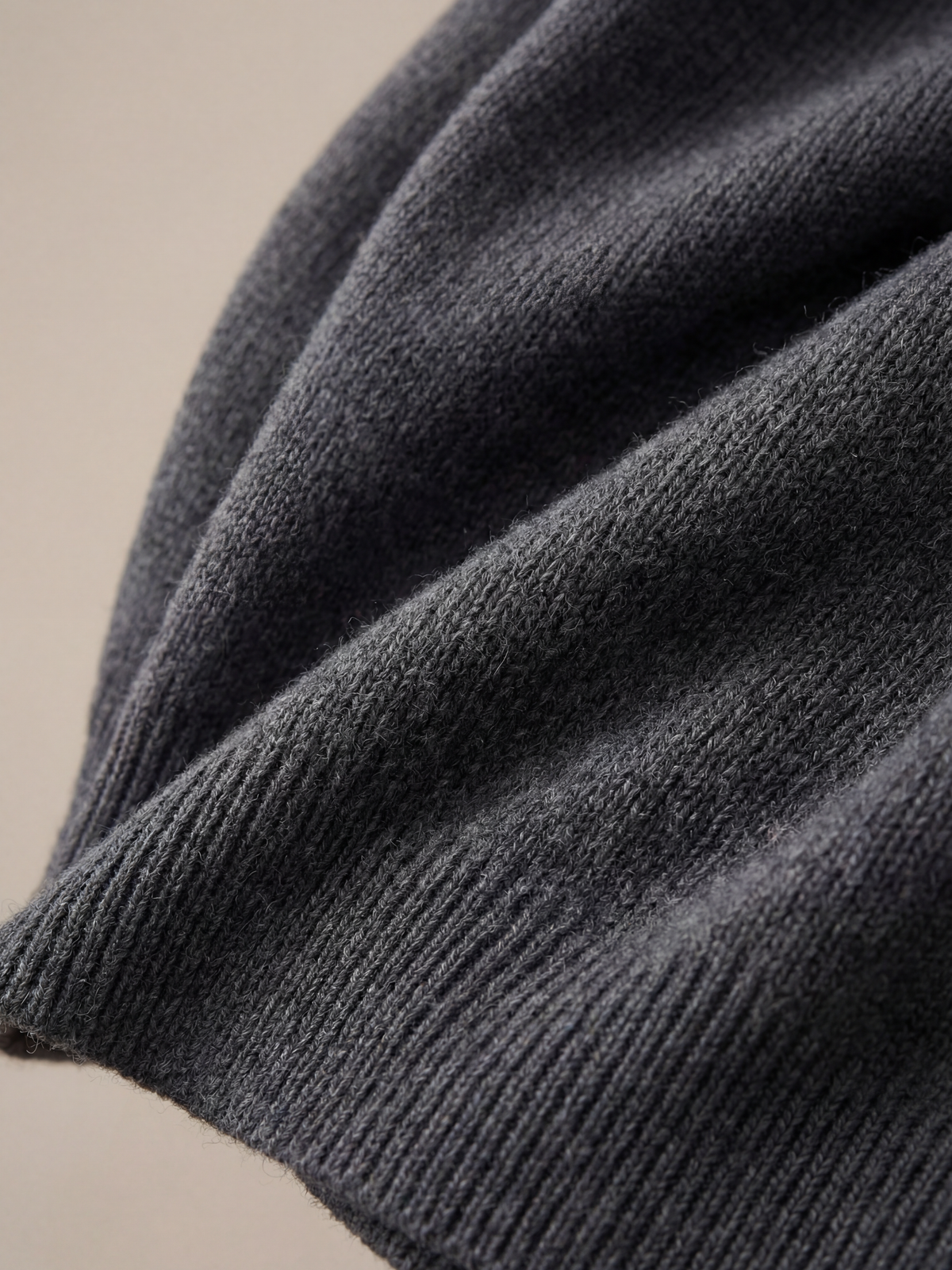 Norio Signature Set Dark Grey | Two-Piece Knit Set