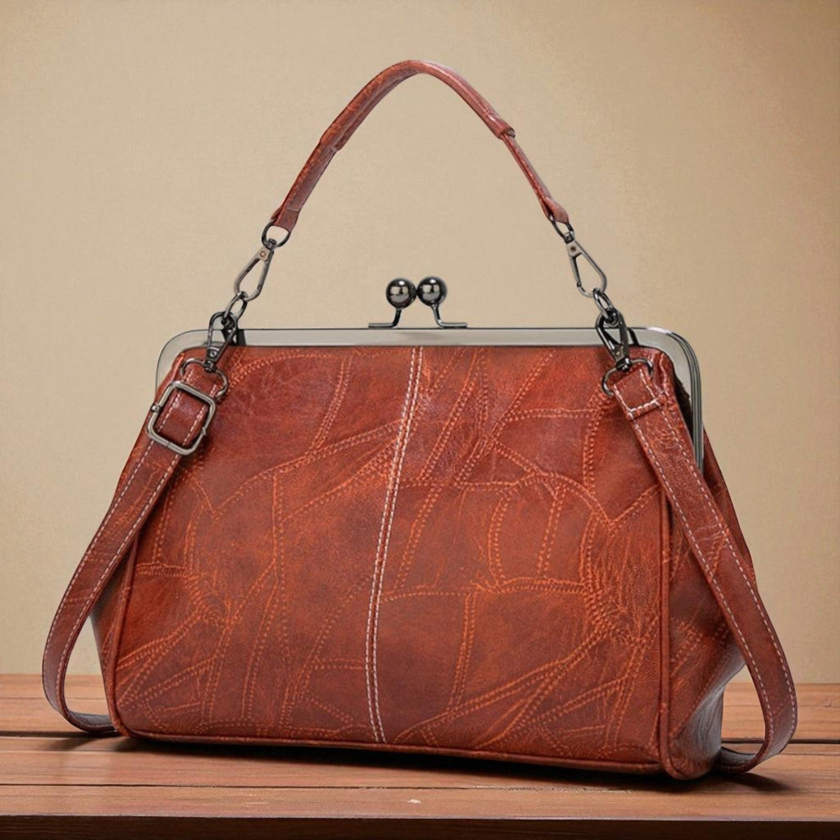 Bolsa vintage con cierre kiss-lock