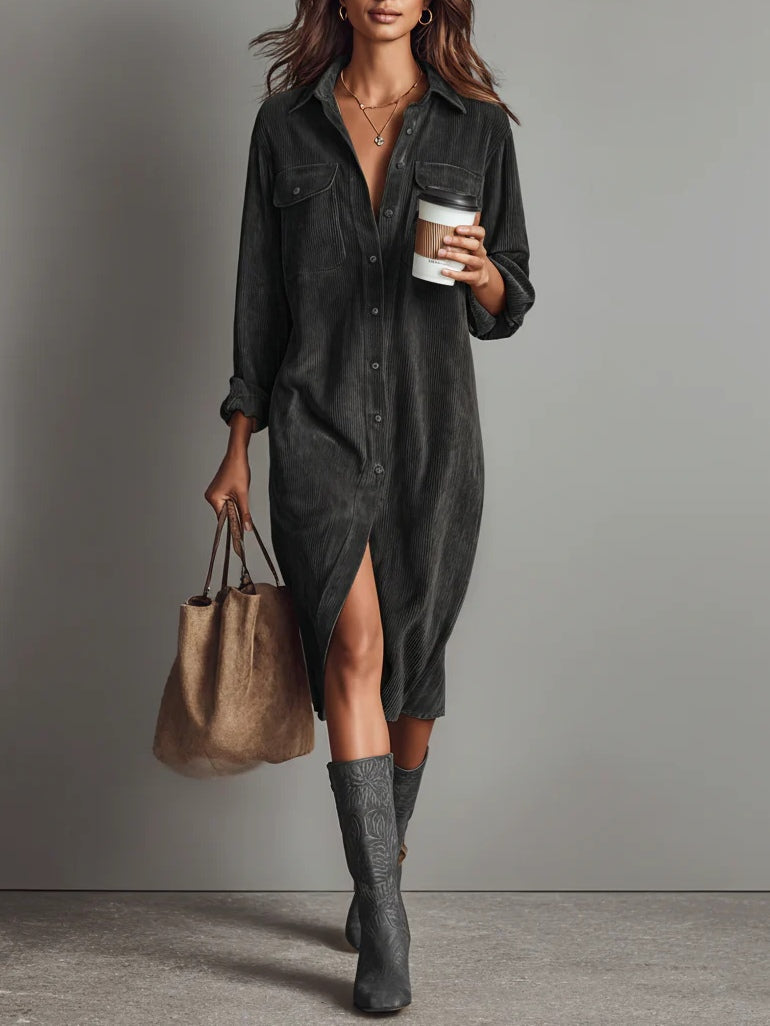Vestido midi de pana con bolsas y botonadura