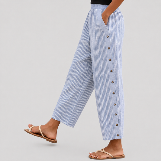 Pantalón a rayas con botones
