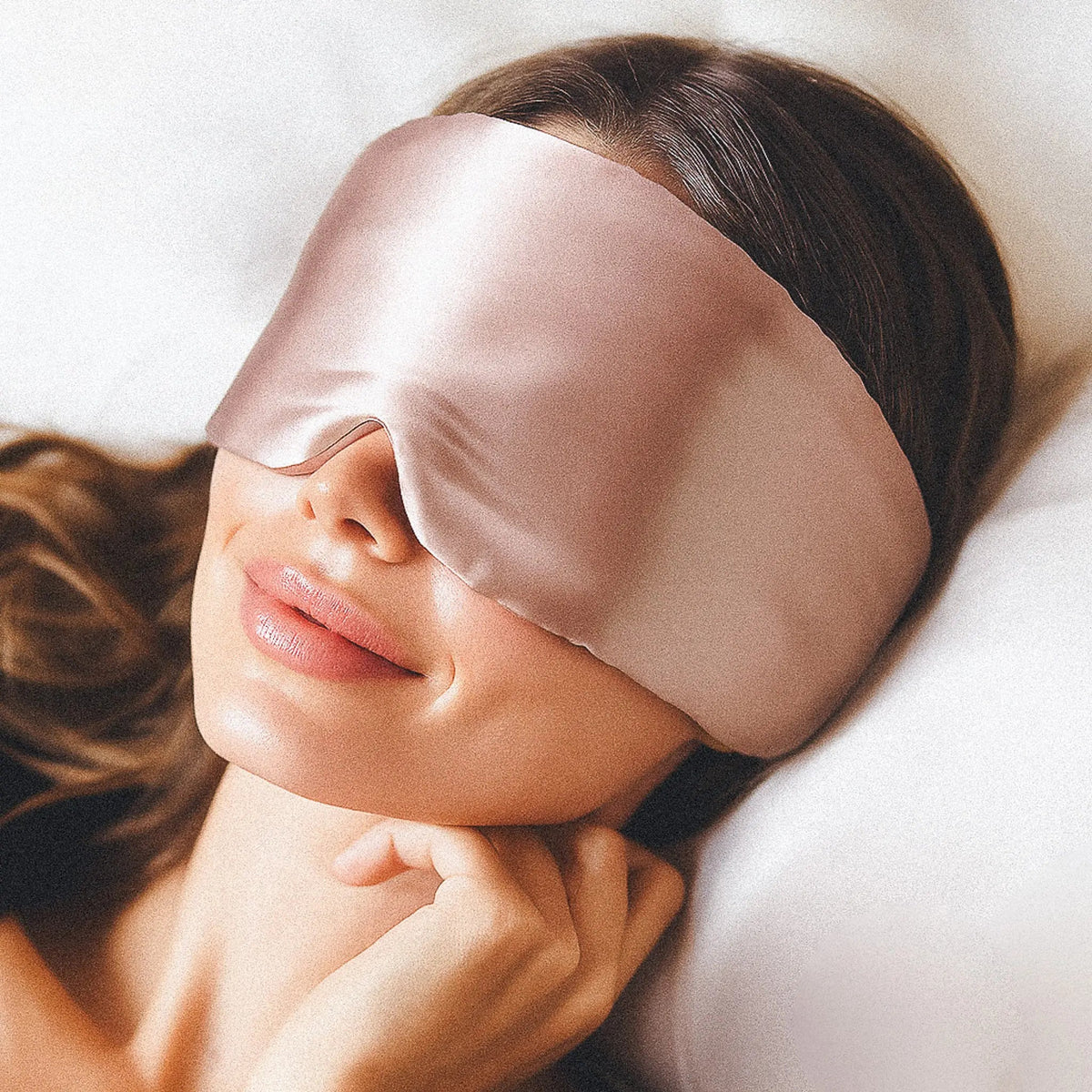 Silk Sleep Mask in Rose Gold