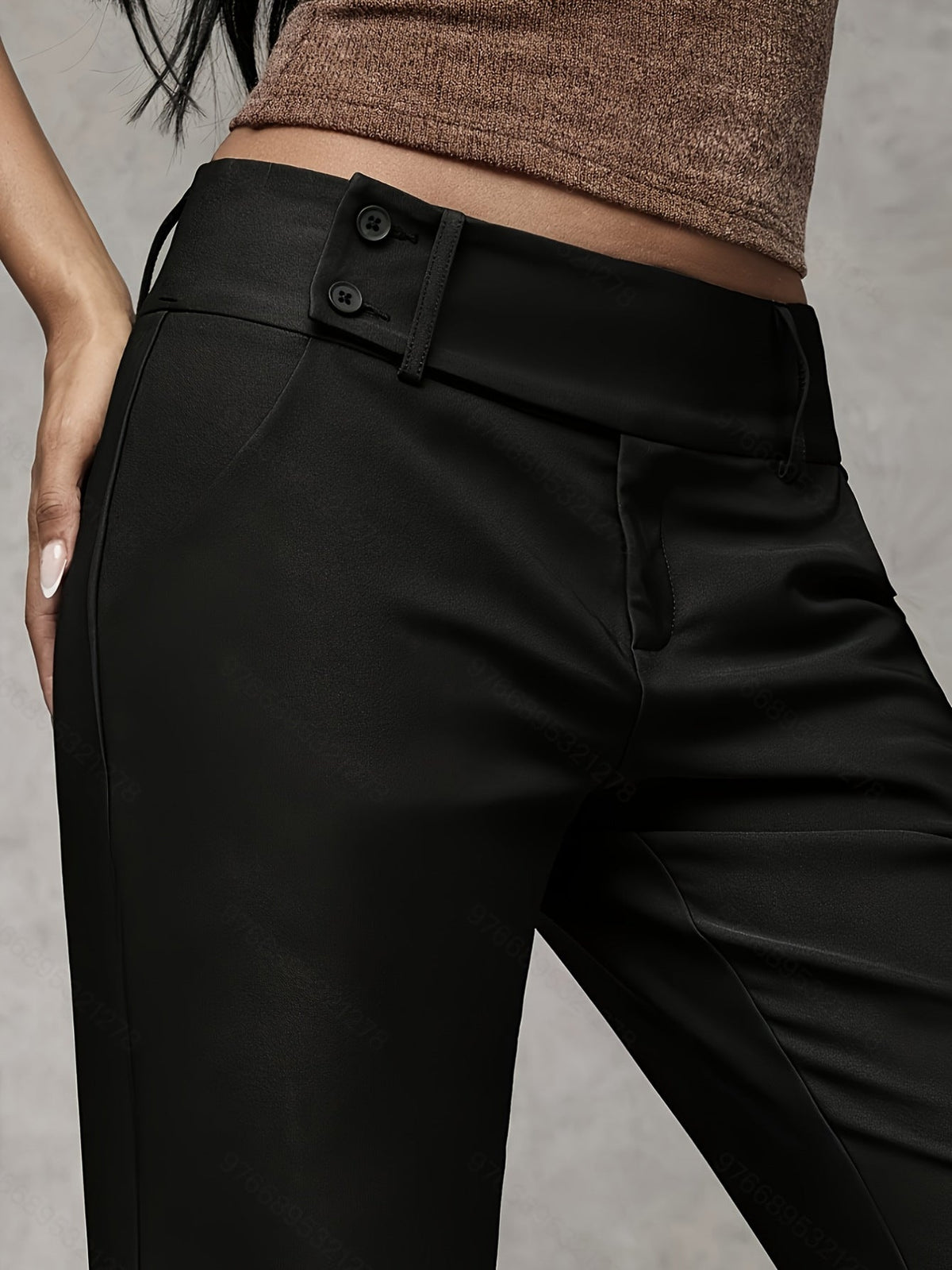 Pantalón moderno de cintura alta