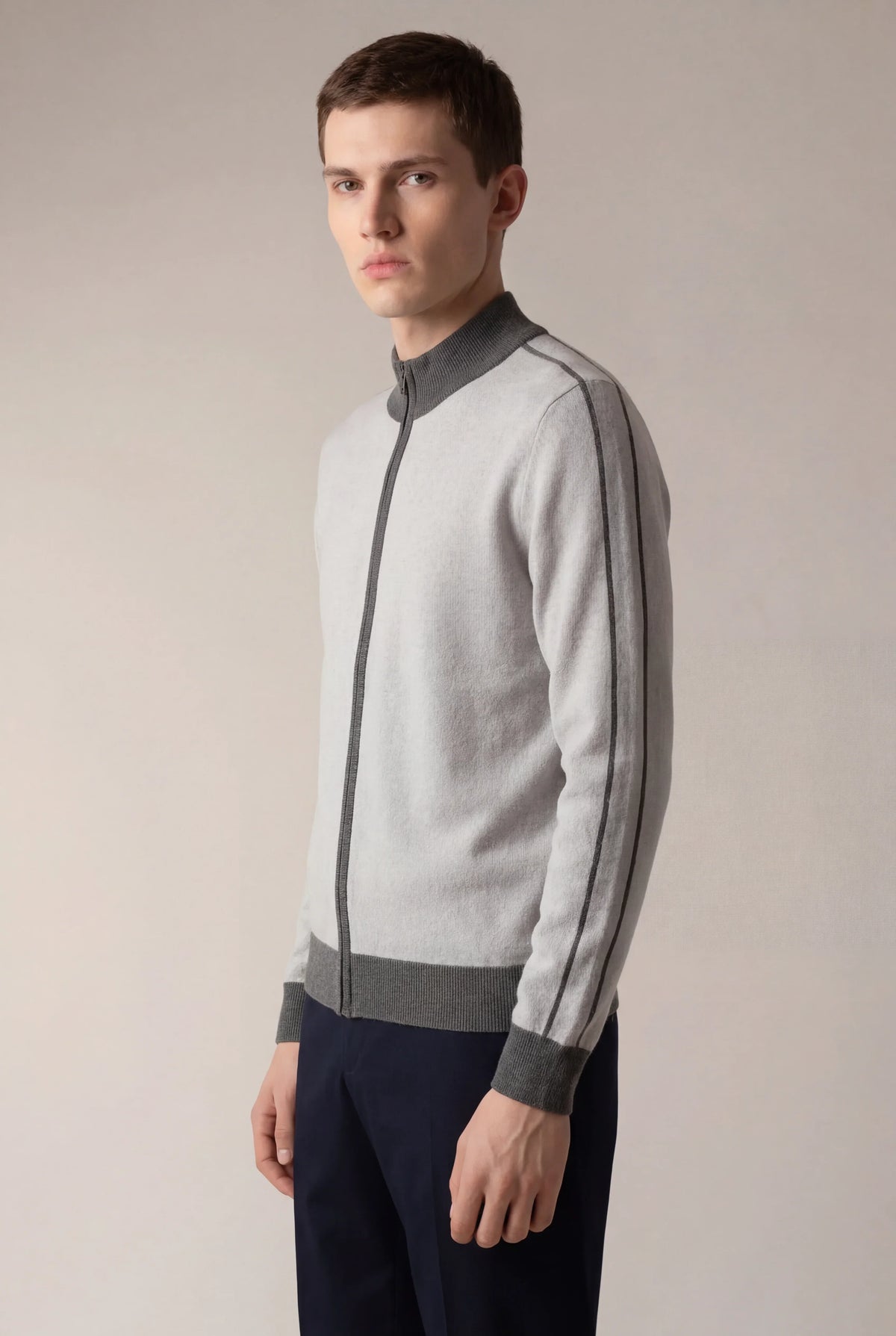 Santiono Cardigan Grey | Cashmere Button Cardigan