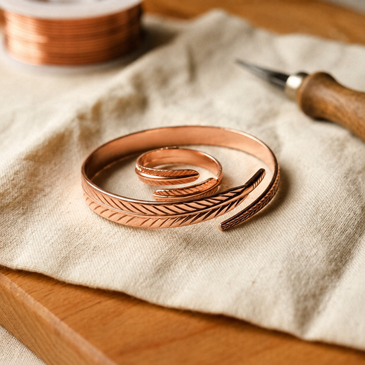 Pulsera de cobre forjado con magnete