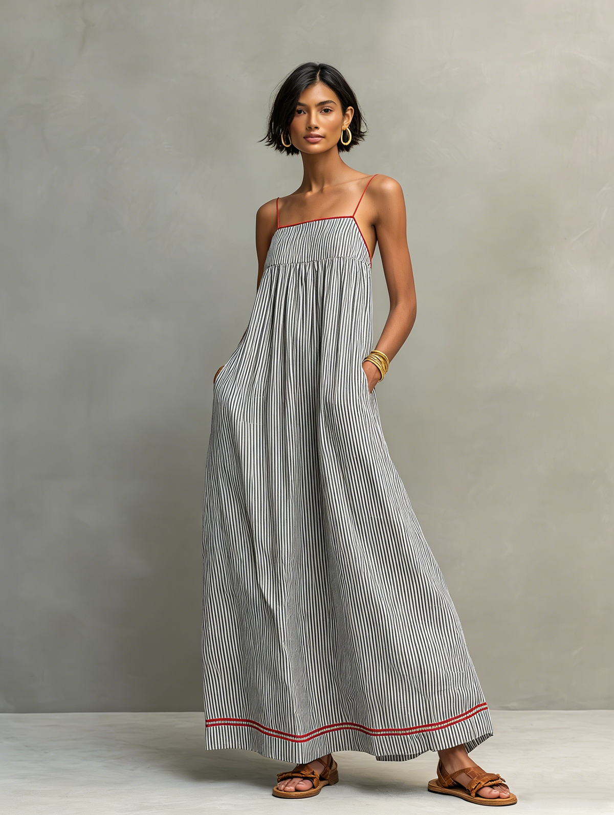 Vestido largo fluido con tirantes