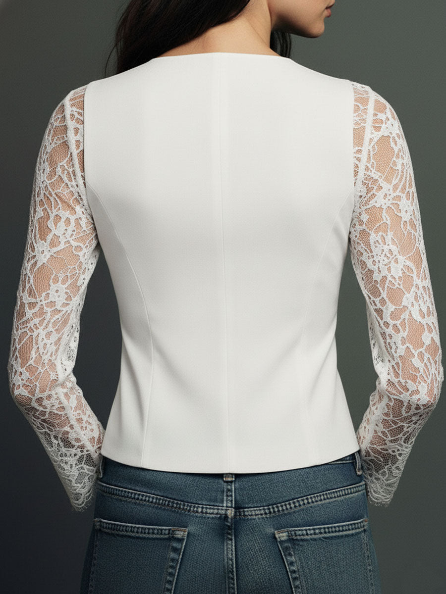 Blazer corto con mangas de encaje