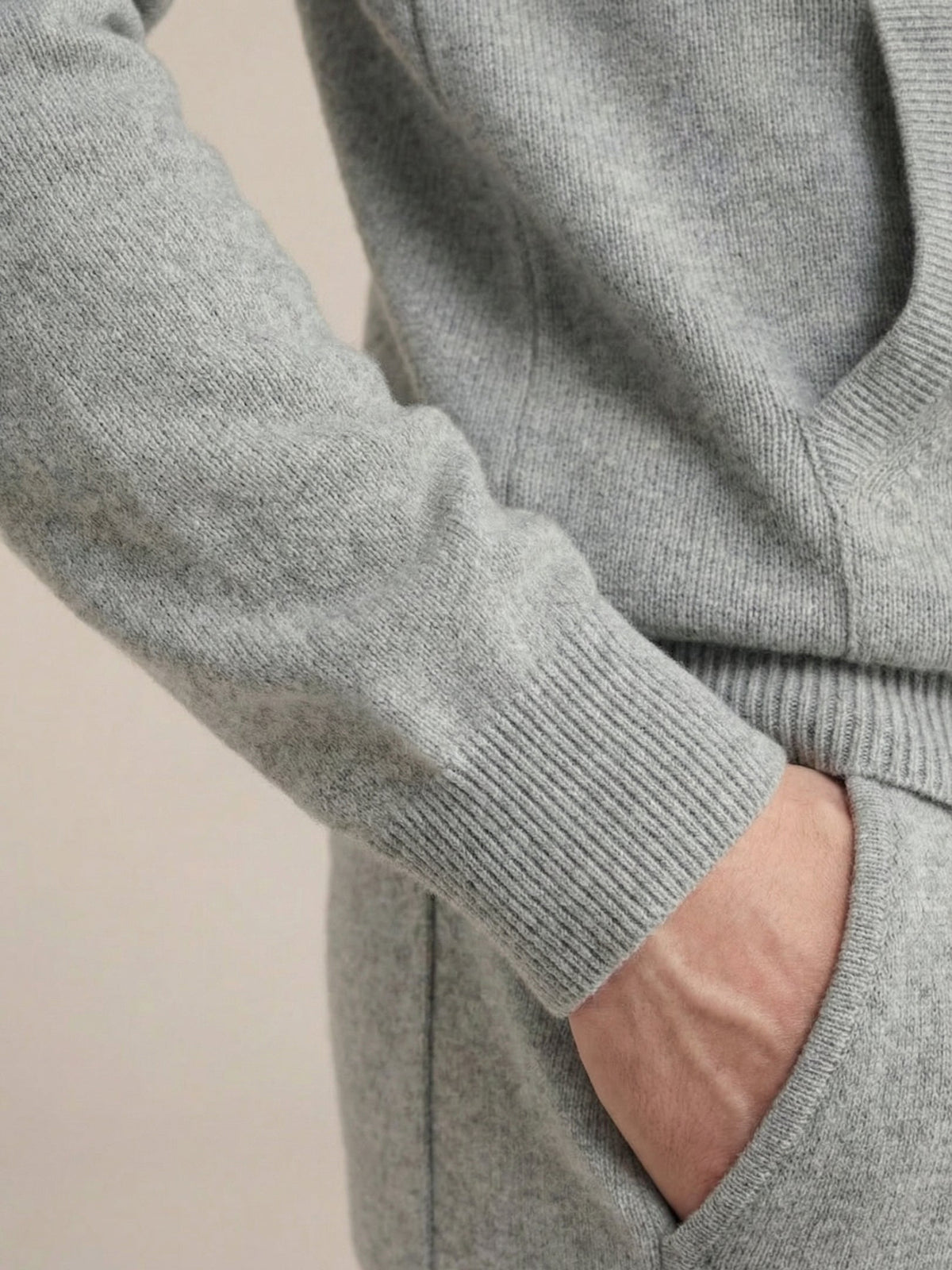 Noreli Signature Set Light Grey | Hooded Knit Set