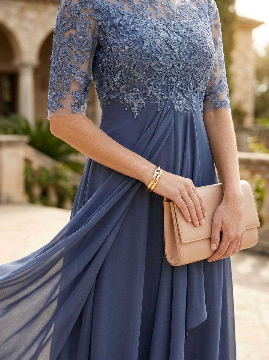 Vestido midi de encaje con drapeado
