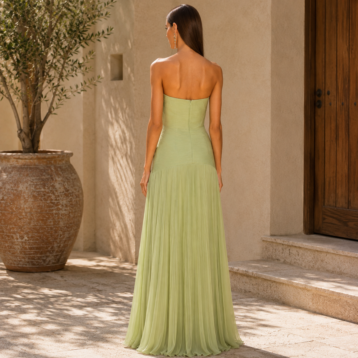 Vestido largo plisado sin tirantes