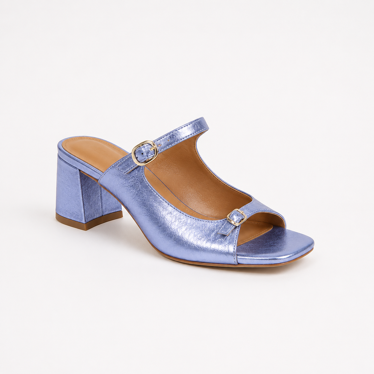 Sandalias elegantes de tacón