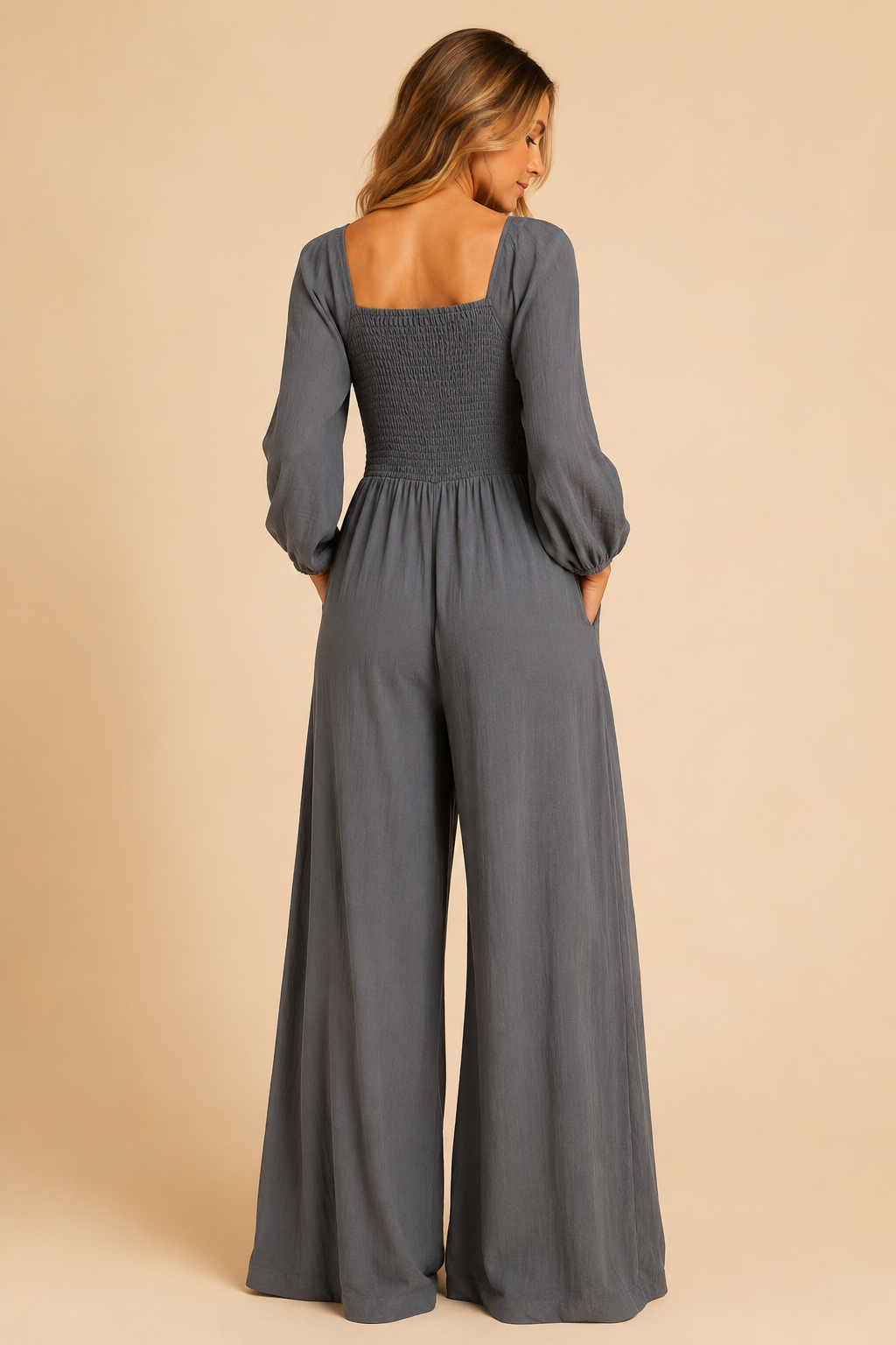 Mono elegante de pierna ancha