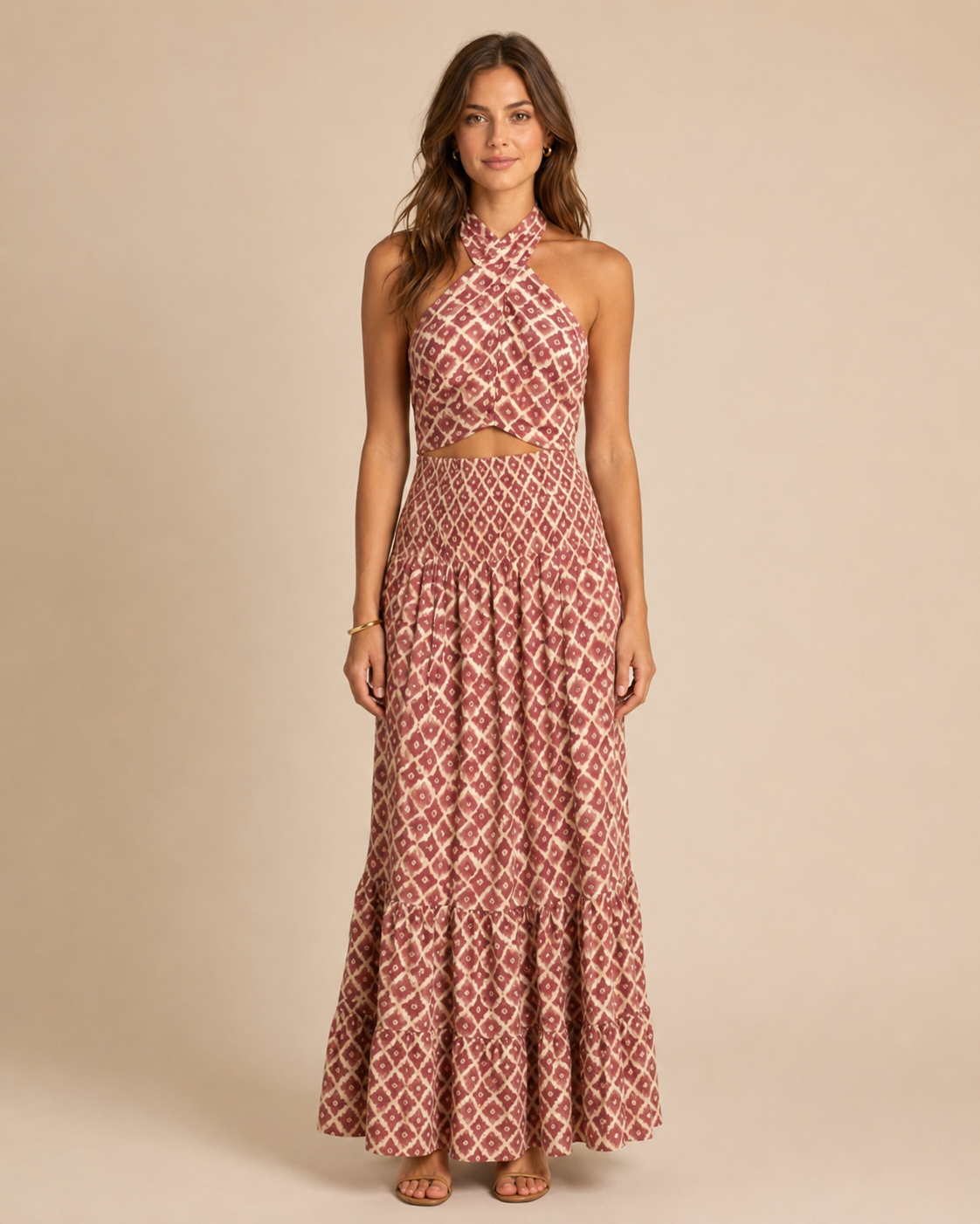 Conjunto elegante con hombros al descubierto