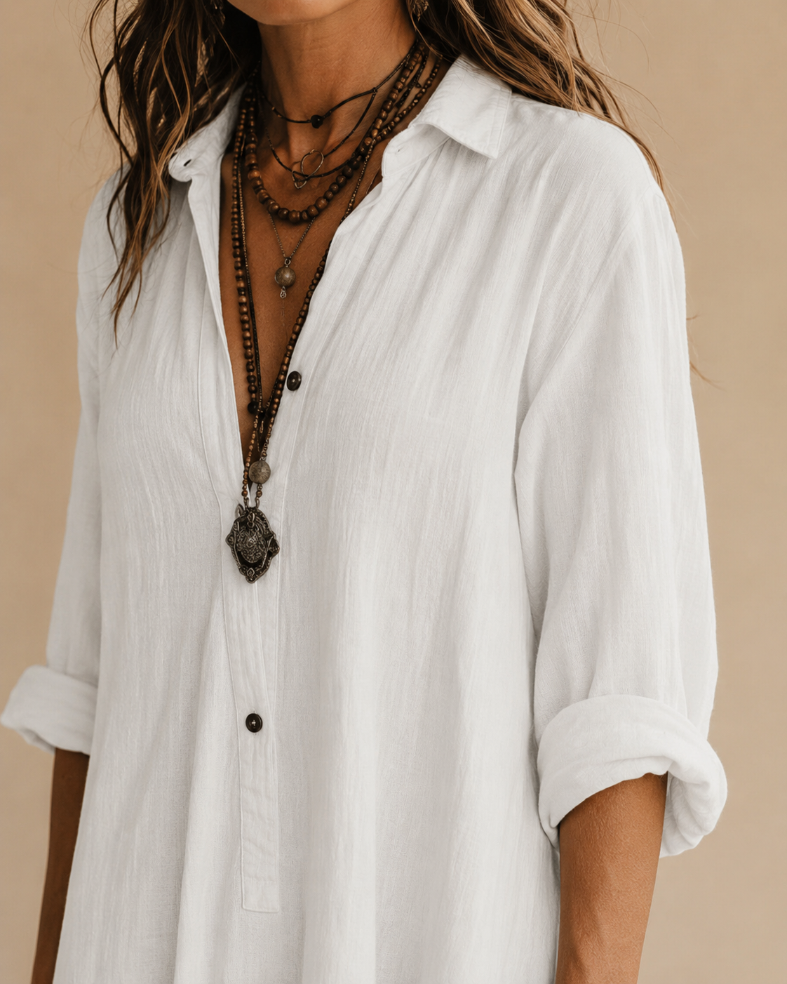 Vestido maxi con botones y suave escote en V