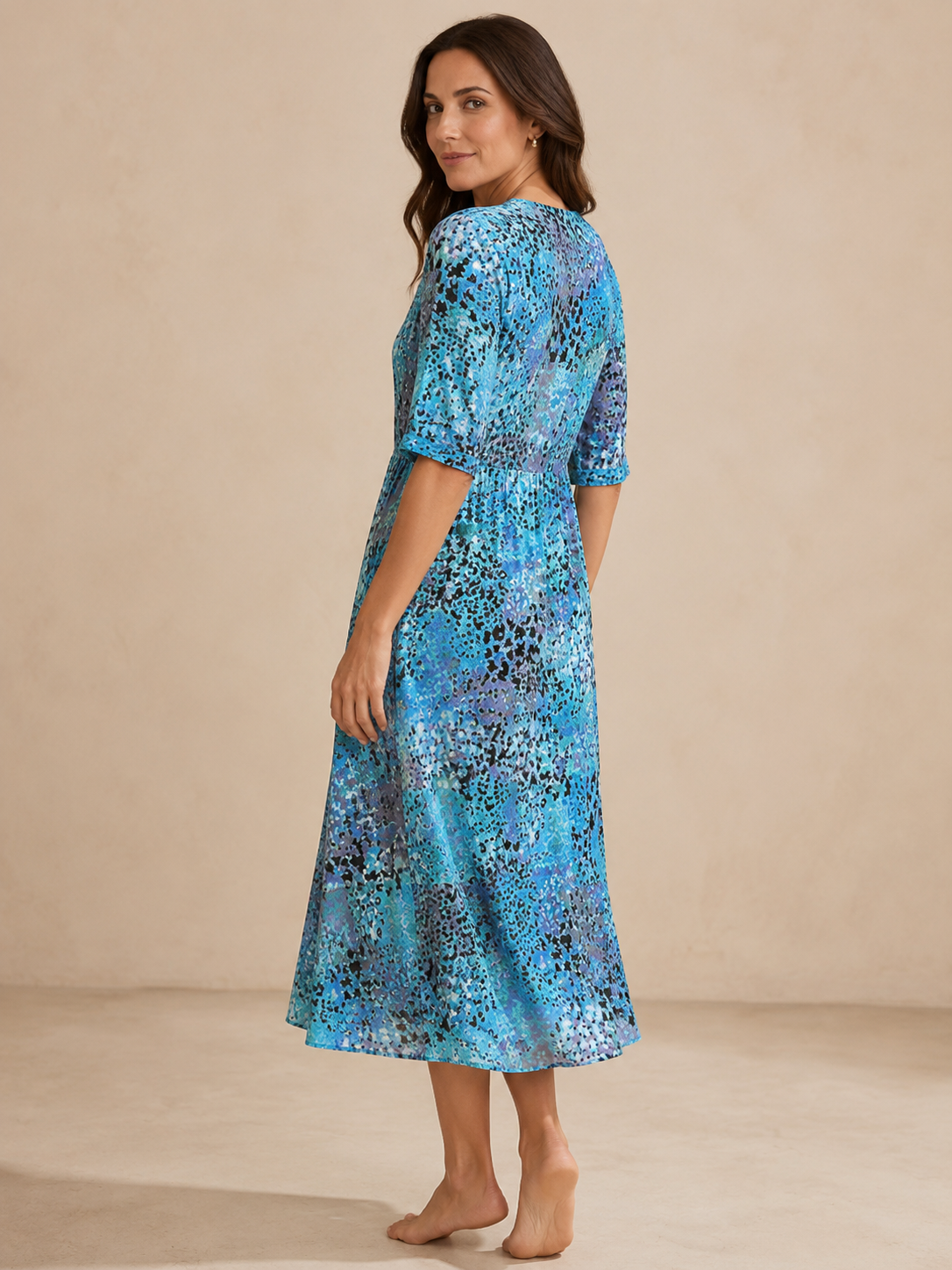Vestido ligero con escote en V