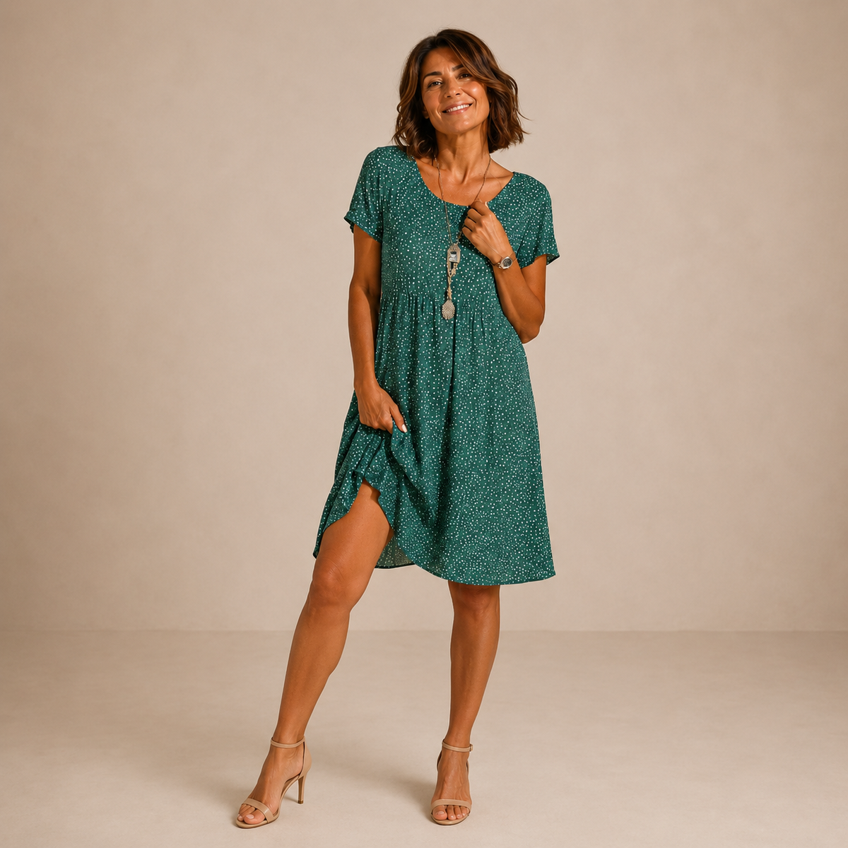 Vestido midi con escote en V y detalle drapeado