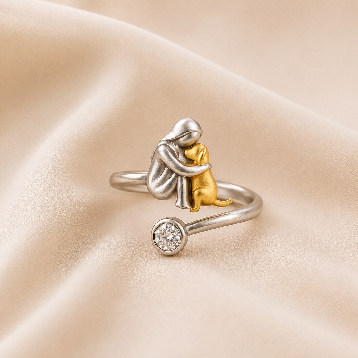 Anillo ajustable con abrazo de mujer y perro