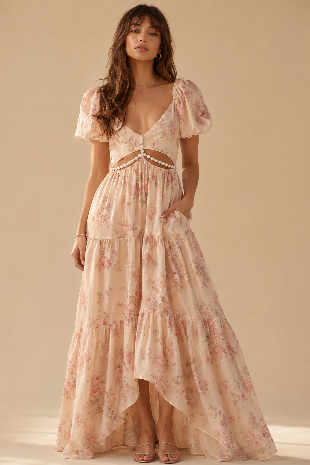 Vestido de flores con un corte delicado