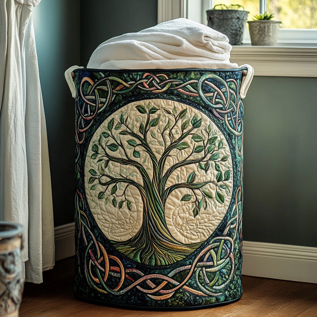 Cesto acolchado hecho a mano con árbol de vida