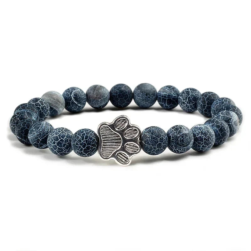 Pulsera de cuentas con encanto de pata