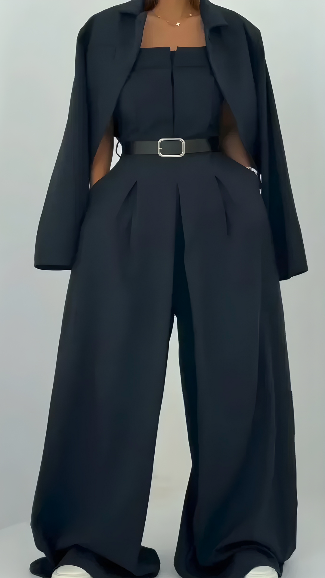 Traje elegante de tres piezas