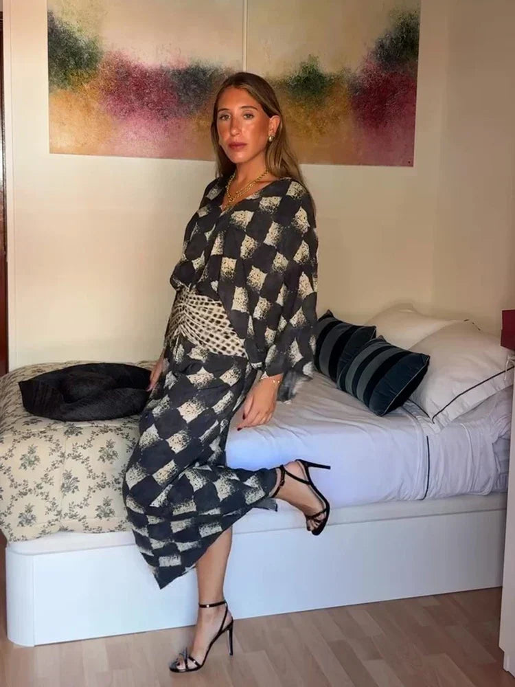 Vestido largo con estampado geométrico