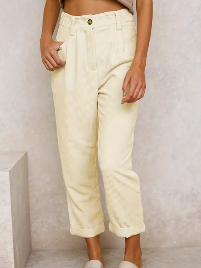 Pantalón casual atemporal