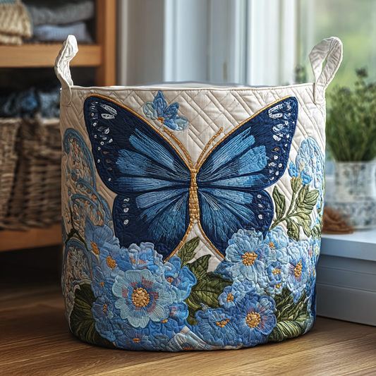 Cesto acolchado hecho a mano con mariposas