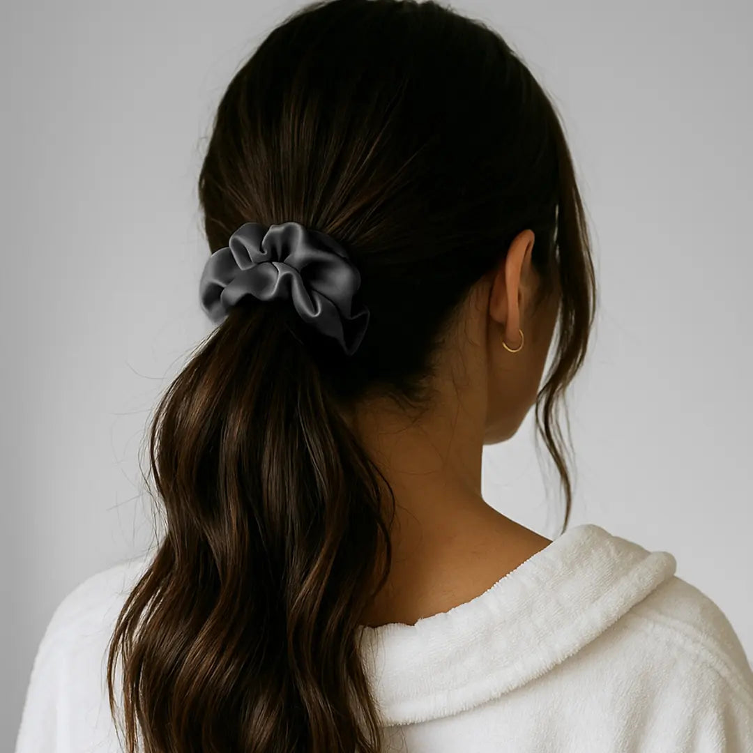 Silk Scrunchie in Grey