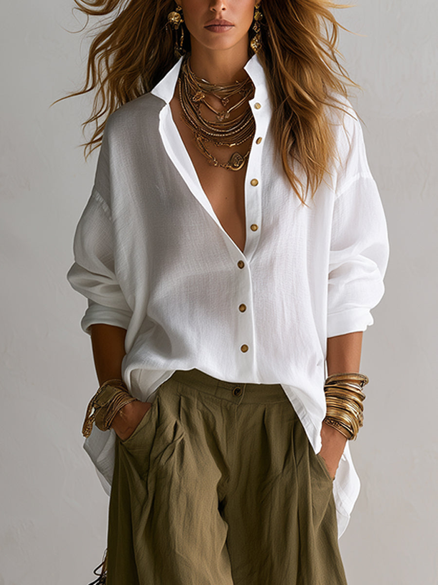 Conjunto de camisa blanca y pantalón globo verde olivo