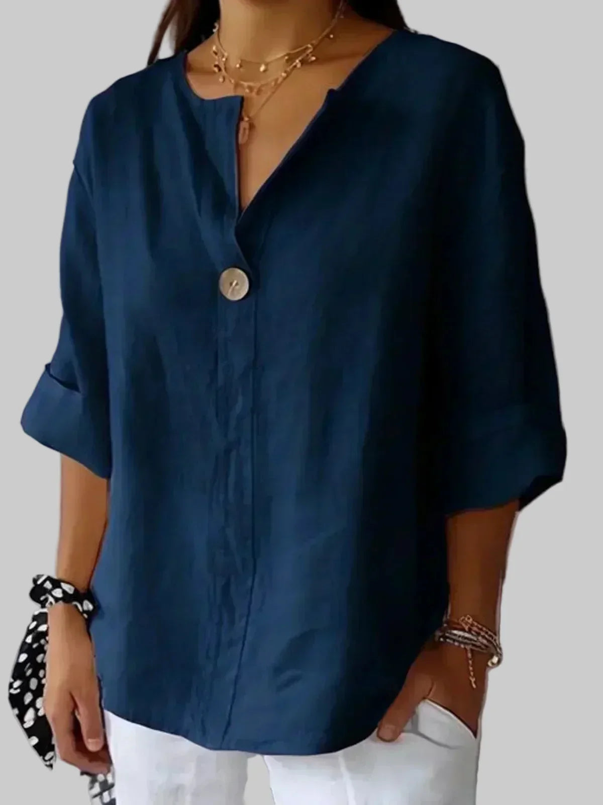 Blusa holgada con escote en V