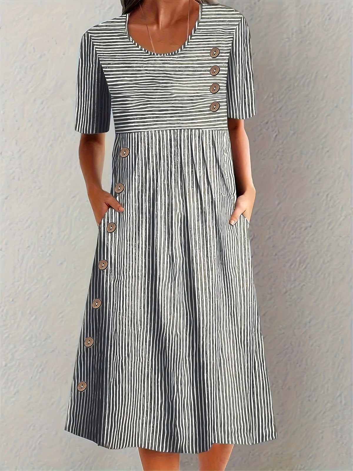 Vestido midi fluido a rayas