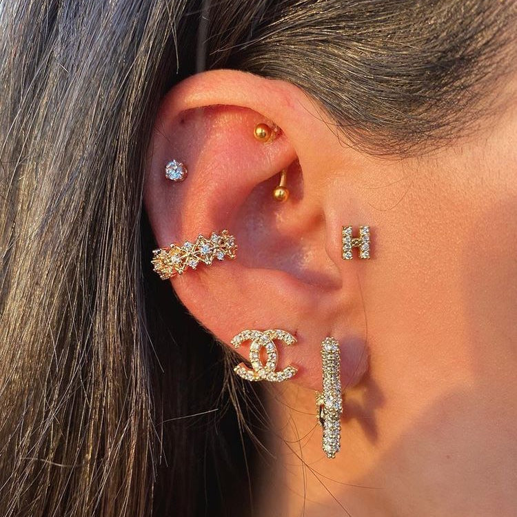 Aretes dorados