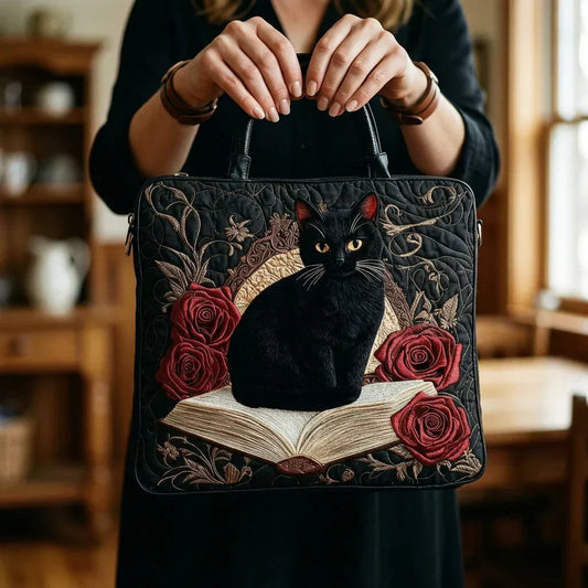 Bolso de mano acolchado con gato negro y libros