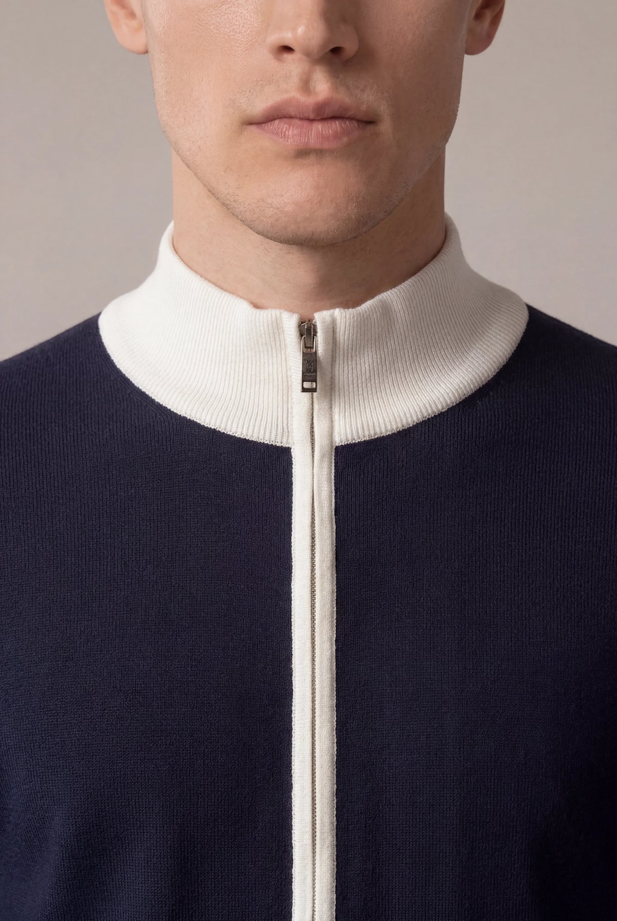 Santiono Cardigan Navy | Cashmere Button Cardigan